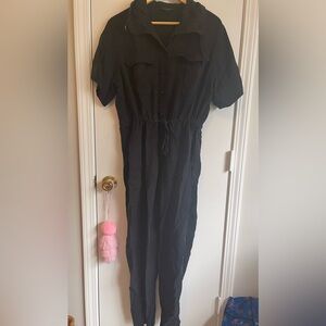 BANANA REPUBLIC BLACK JUMPSUIT size L